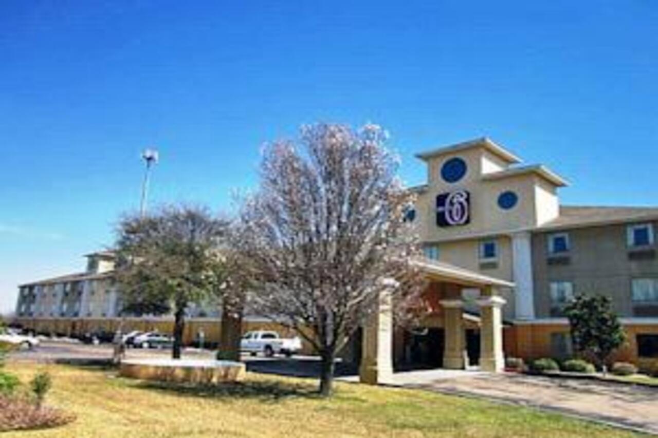 Super 8 By Wyndham Temple I-35 Exterior foto
