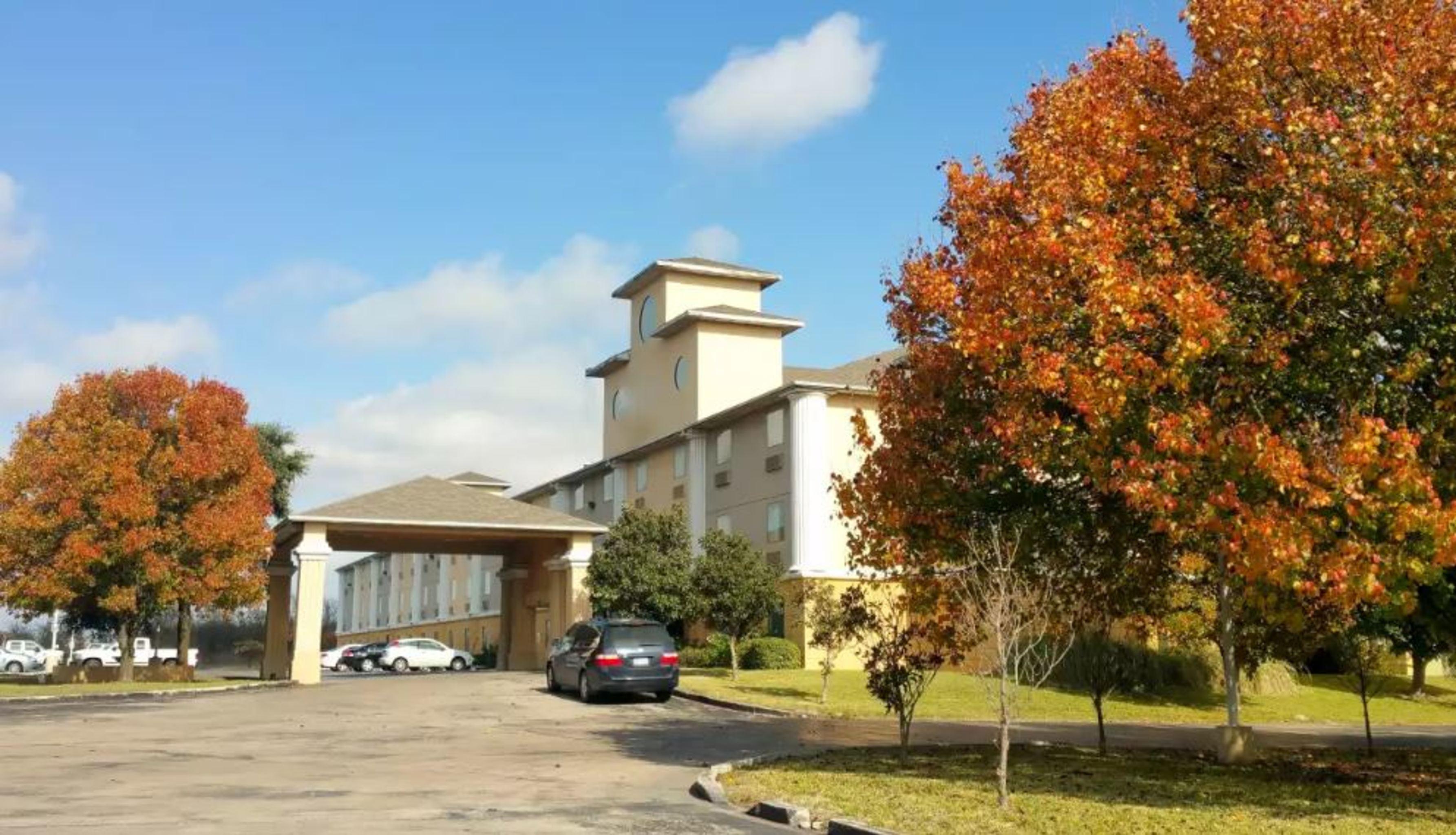 Super 8 By Wyndham Temple I-35 Exterior foto